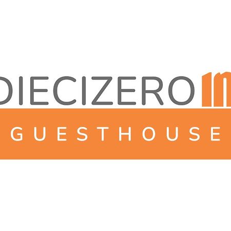 Diecizero Affittacamere Barùmini Exteriör bild